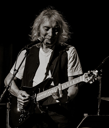 Albert Lee & Cindy Cashdollar @ Jazz Alley July 2015-10