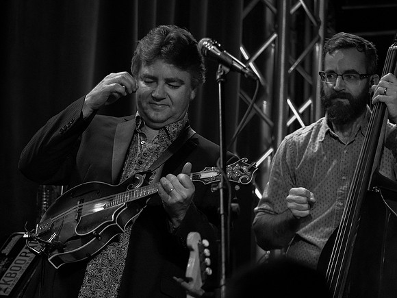 The Travelin' McCourys @ Nectar Lounge 11-24-18-6