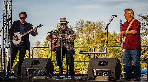 Crary, Evans and Barnick @ The Hovander Homestead Bluegrass Festival 2018-18