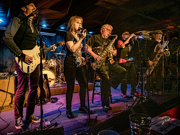Kevin Selfe & The Portland Blues All-Star Band & Lisa Mann & Allen Marke 12-22-18-12