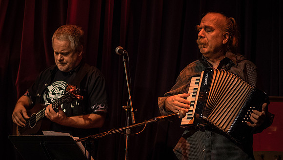 Albert Lee & Cindy Cashdollar @ Jazz Alley July 2015-25