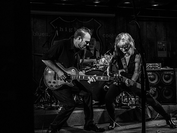 Lisa Mann and Her Really Good Band @ HWY 99 3-31-18-23