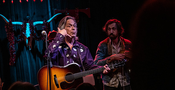 Jim Lauderdale @ The Tractor Tavern 12-4-18-19
