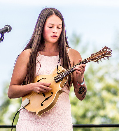 AJ Lee & Blue Summit @ The Hovander Homestead Bluegrass Festival 2018