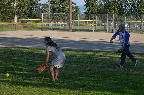 Axia Home Loans Softball Practice 1 6-19-18-5